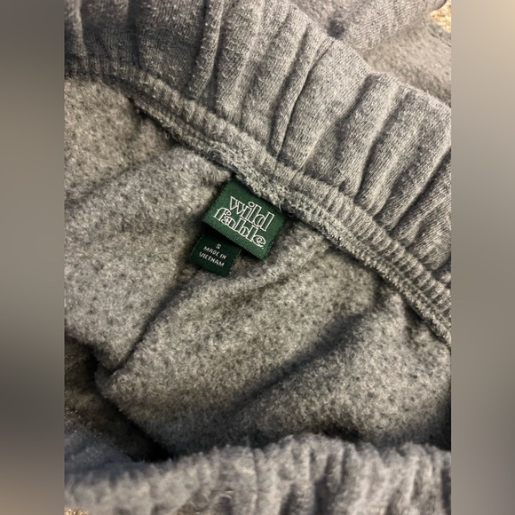 Wild Fable Sweatshorts size S - Picture 3 of 3